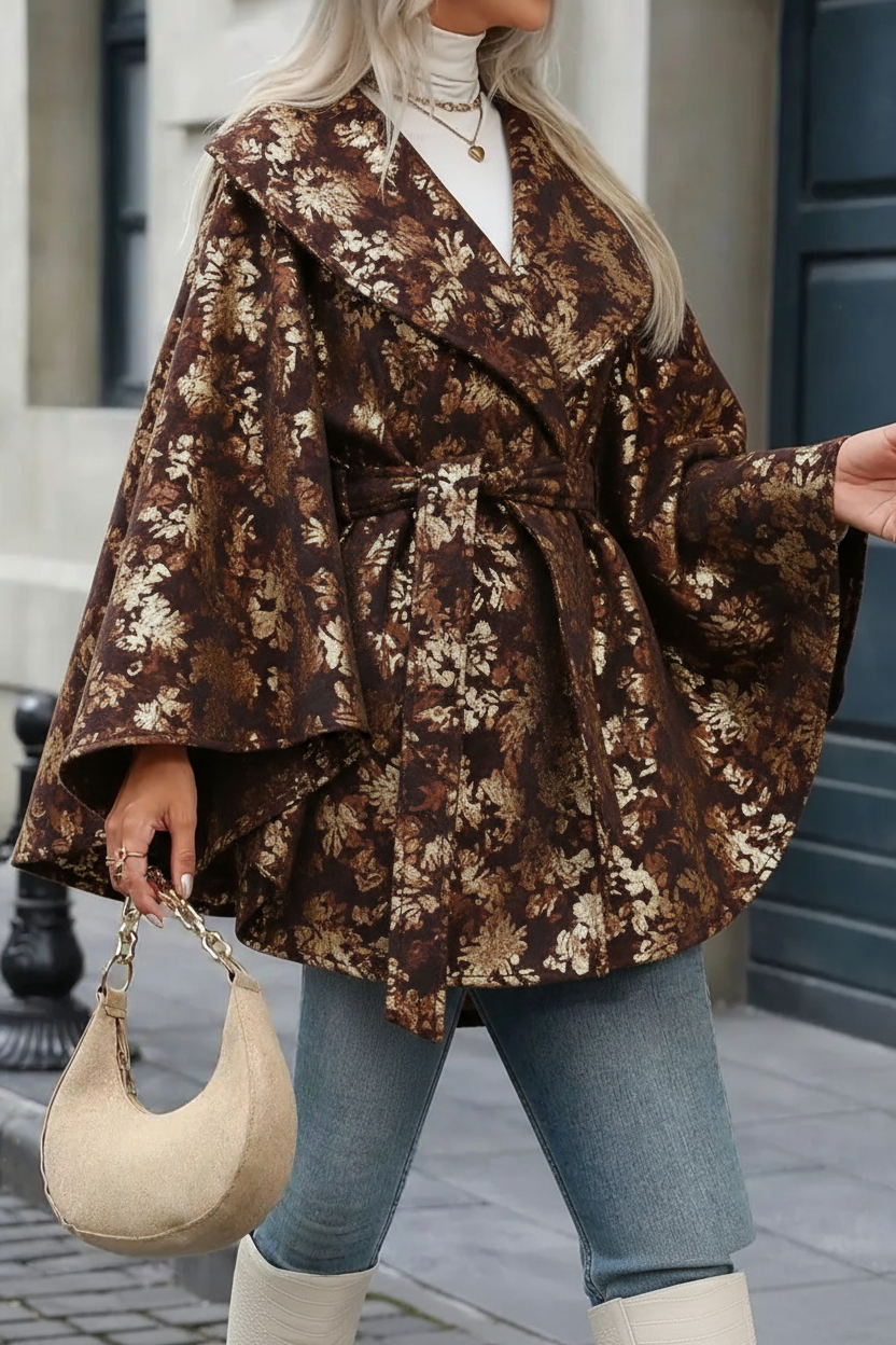 Cape manteau en tissu brun doré