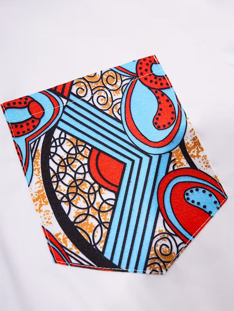 Chemise Homme Blanche Wax Africain – Détails Ankara Bleu & Rouge | L'île de Gorée